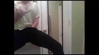 Masażystka nie mogła się oprzeć i usiadła starsze kobiety sex na ogromnym członku klienta.