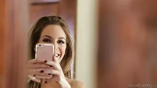 Gruby student chce sex ze starszymi paniami seksu.