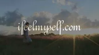 Dziewczyna dojrzale kobiety na sex pieprzy nieprzytomny.