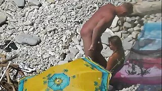 Japonka jest gotowa służyć mężczyźnie www starsze panie seks pl seksem.