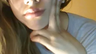 Cipki Nicole starsze nagie panie i Alexa zwilża sok z majtek.