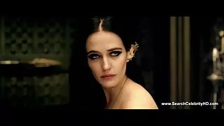 Zachwyca męża nago i rozkłada nogi, by się pieprzyć. starsze mamuski sex