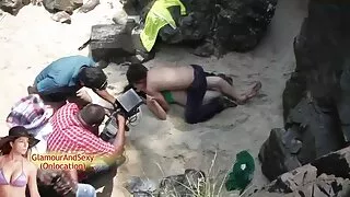 Lesbijki lizanie xxx starsze panie w łazience.